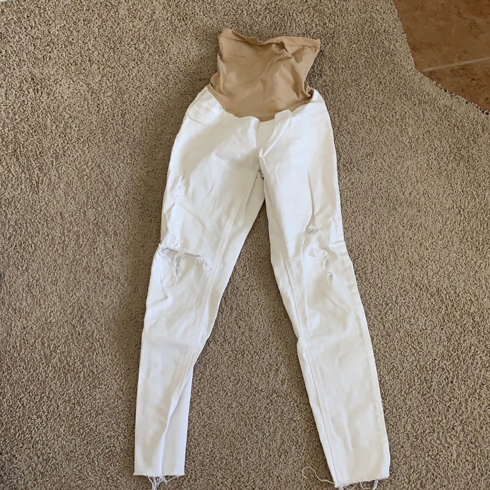 Jessica Simpson maternity jeans